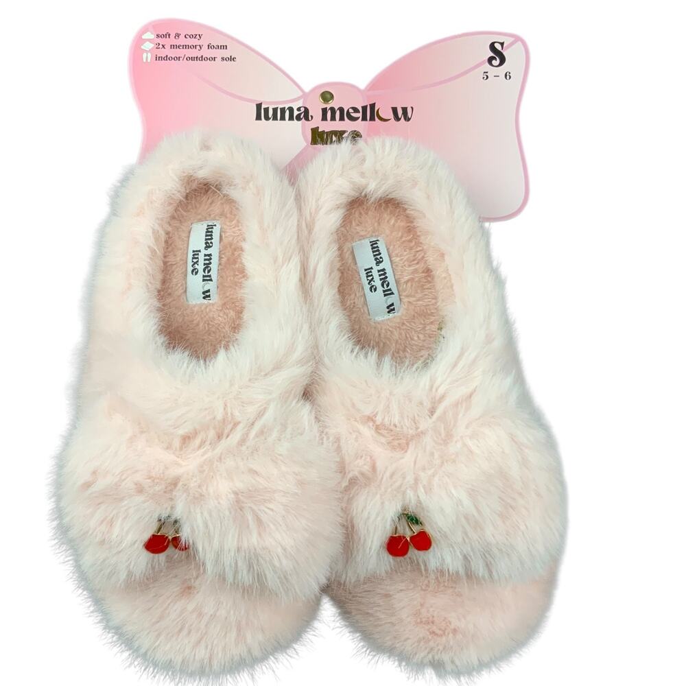 Luna Mellow Luxe Slippers Womens 5-6 Pink Faux Fur Cherry Memory Foam NWT